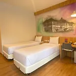 Dzawani Hotel